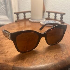 Classic Women's Tortoiseshell Sunglasses - Brown Lenses